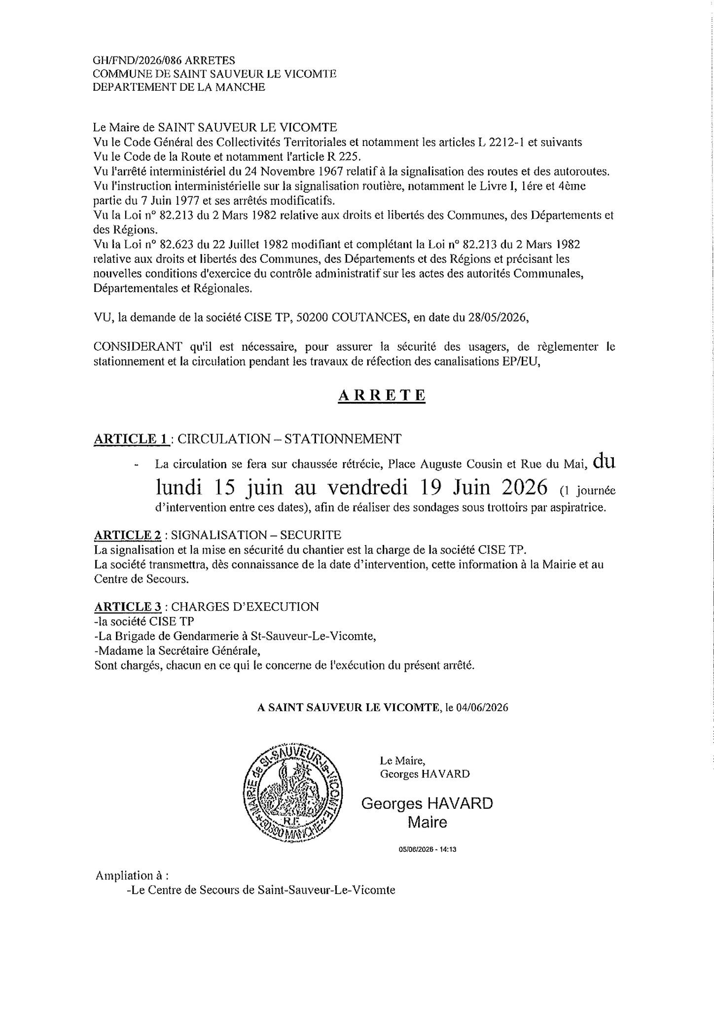 Travaux de canalisations autour de la Mairie